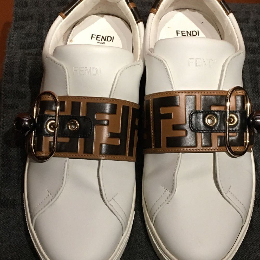 Fendi Pearland Logo Slip On Sneakers - Picture 2 of 11